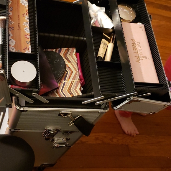 Makeup trunk - Picture 10 of 11